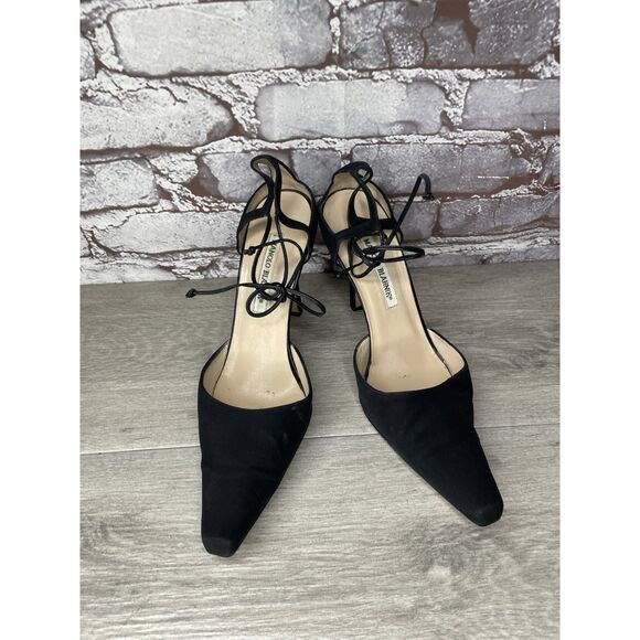 Manolo Blahnik Black Satin Pointed Toe Strappy Stiletto Heels Women 40.5EU/9M US - Picture 2 of 16